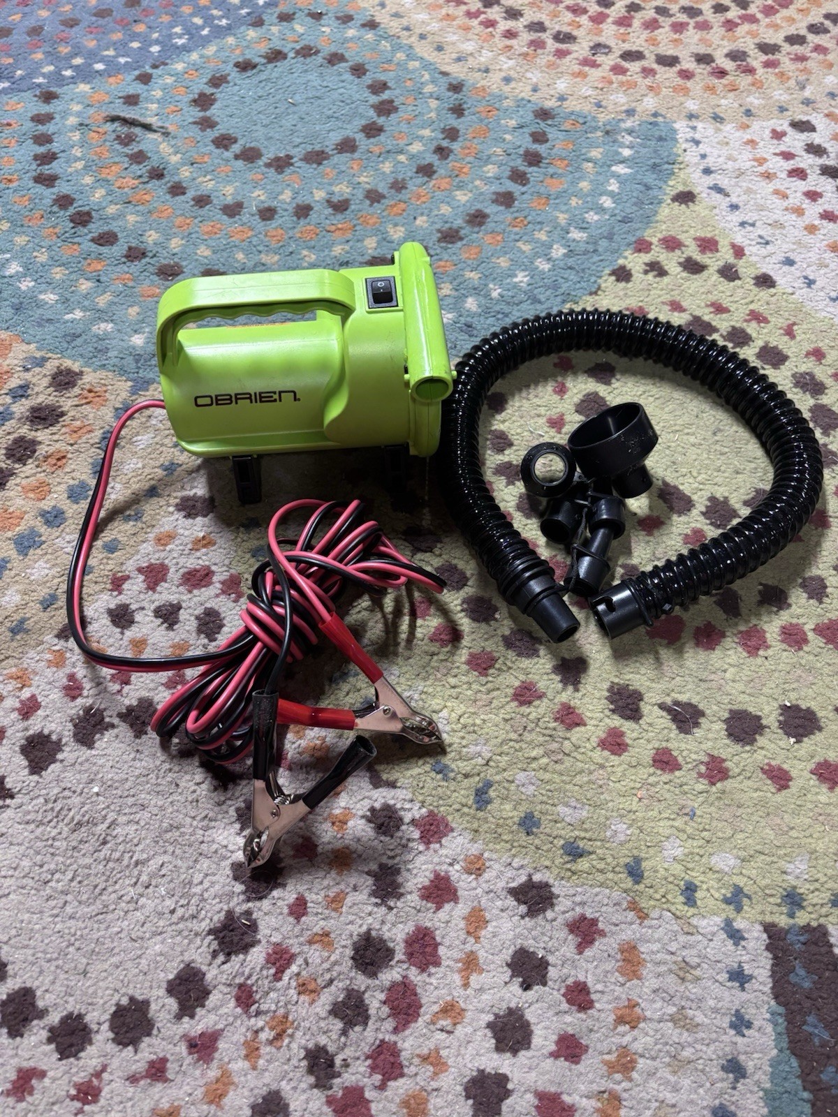 O'Brien 12V High-Pressure Inflator/Deflator with Hose and Nozzles