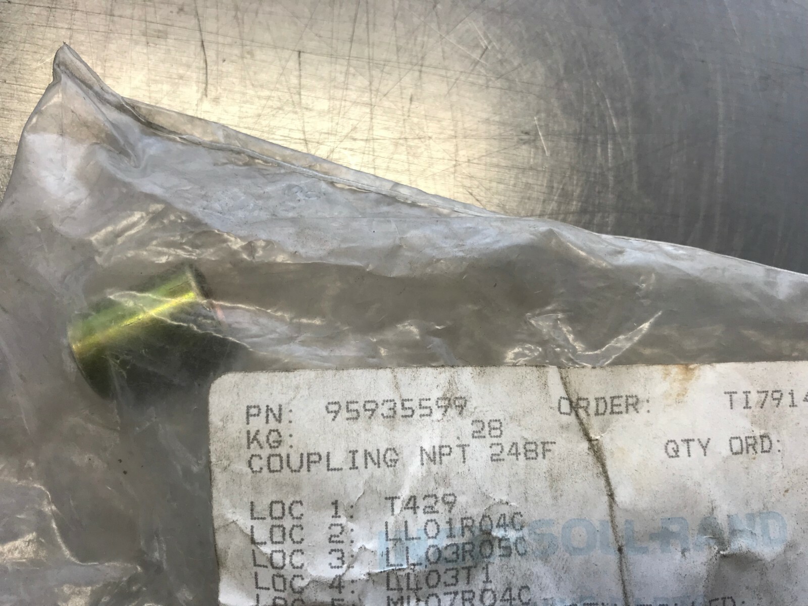 95935599  GENUINE Ingersoll Rand  COUPLING  .13NPT X .75 Long  95 935 599