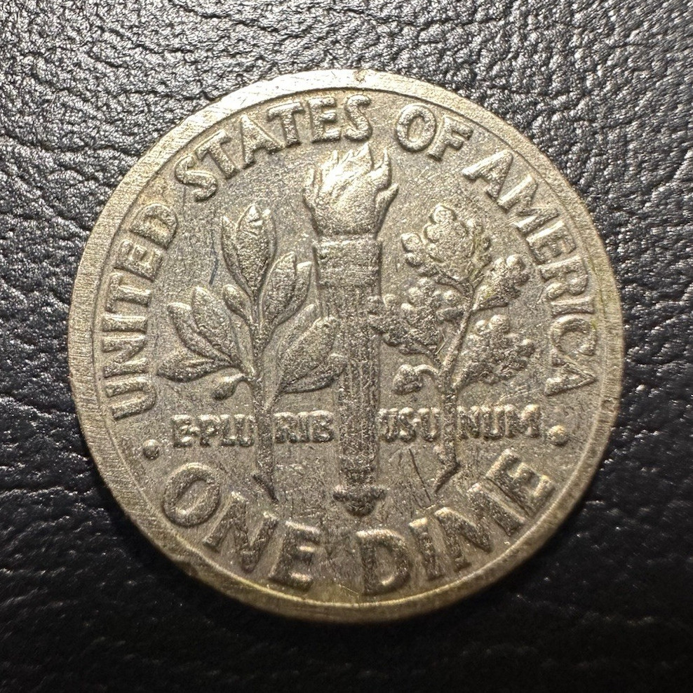 1981 Roosevelt Dime 10C Business Strike Philadelphia Copper-Nickel KM#196