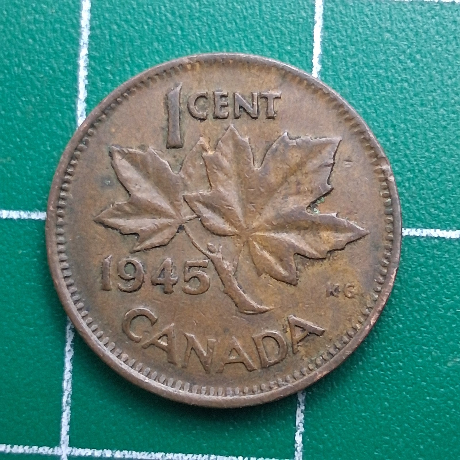 1945 Canada 1 Cent King George VI / Maple Leaf Bronze Coin