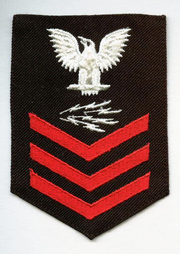 USN FEMALE RATING BADGE RM1 RADIOMAN FOR BLUE UNIFORM - PO1 E-6 NIP