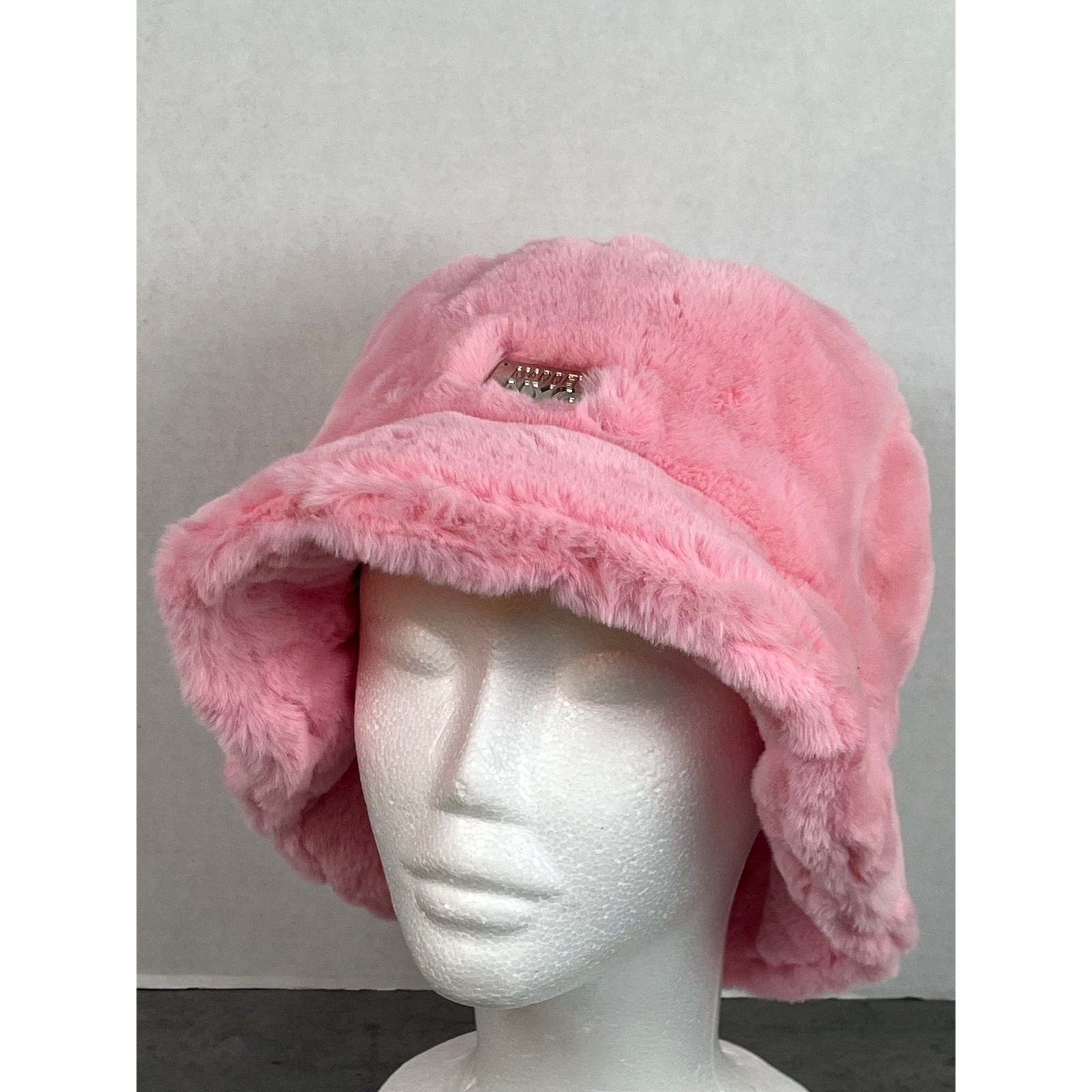 Madden NYC Pink Faux Fur Bucket Hat Silver Logo Plaque Fuzzy Winter Streetwear