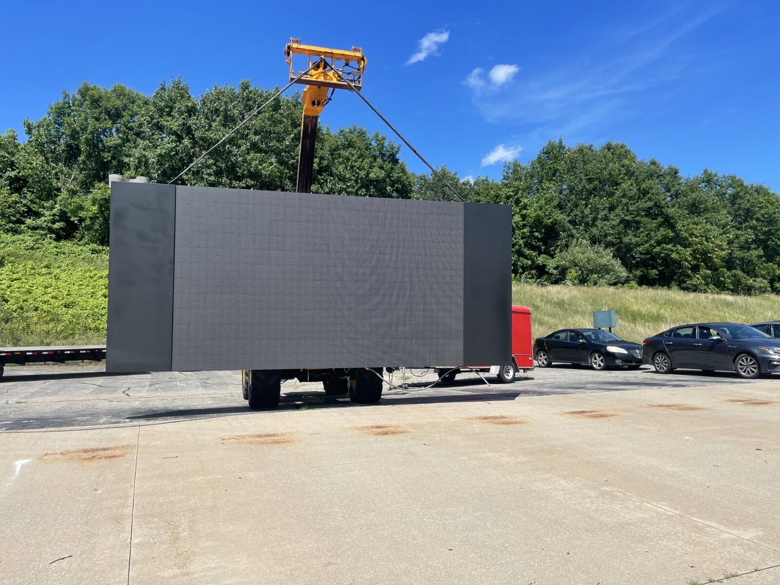 Large LED Video Screen 9' 10" X 16' 5"