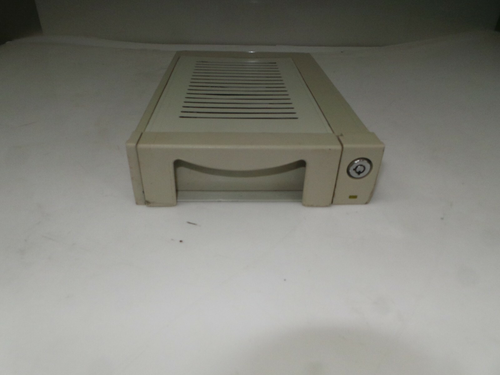 IDE HDD Server Eclosure