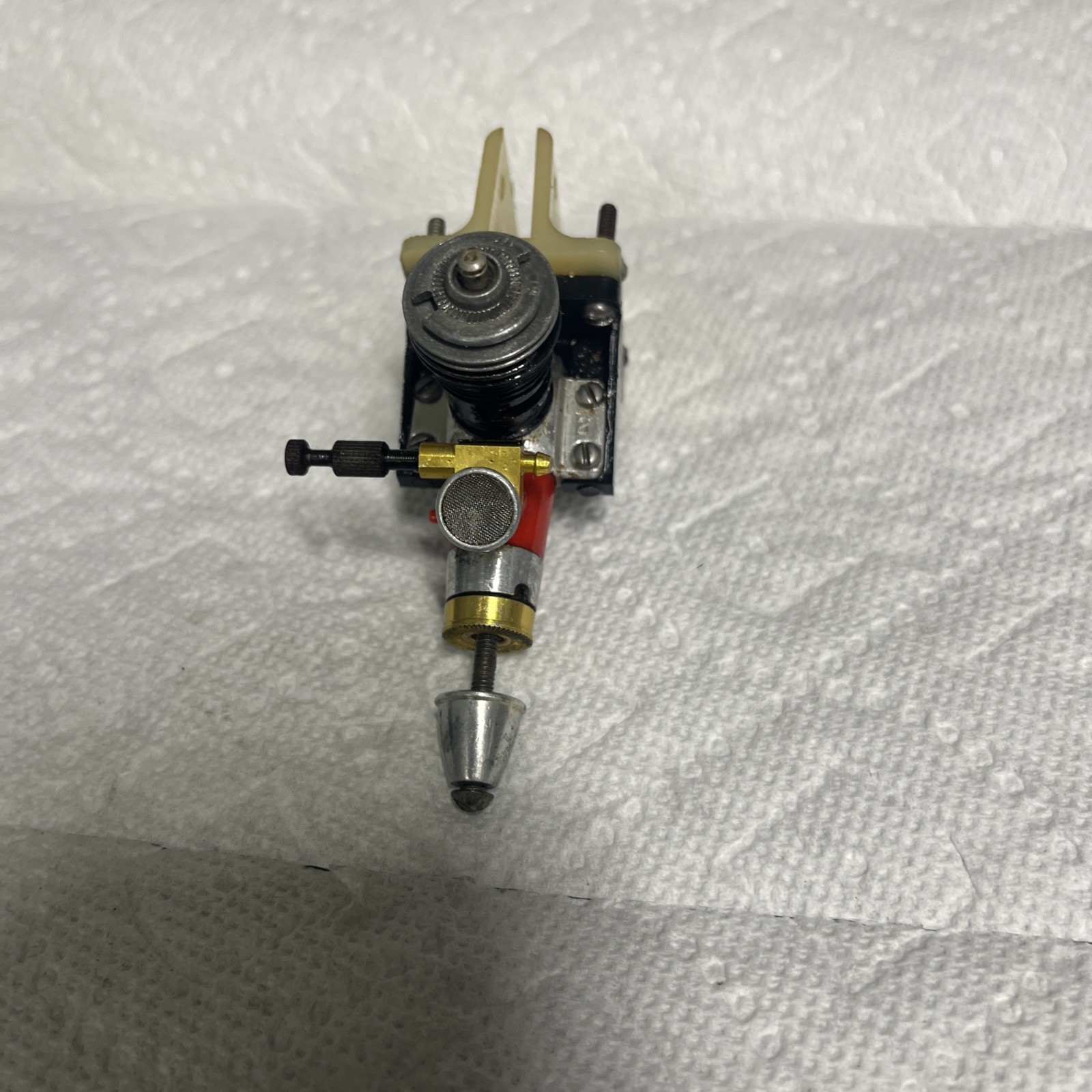COX .051 Tee Dee model airplane engine