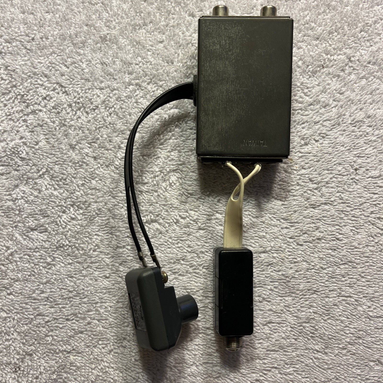 Gemini VG177 - Dual Input - TV/Game/Computer Switch.