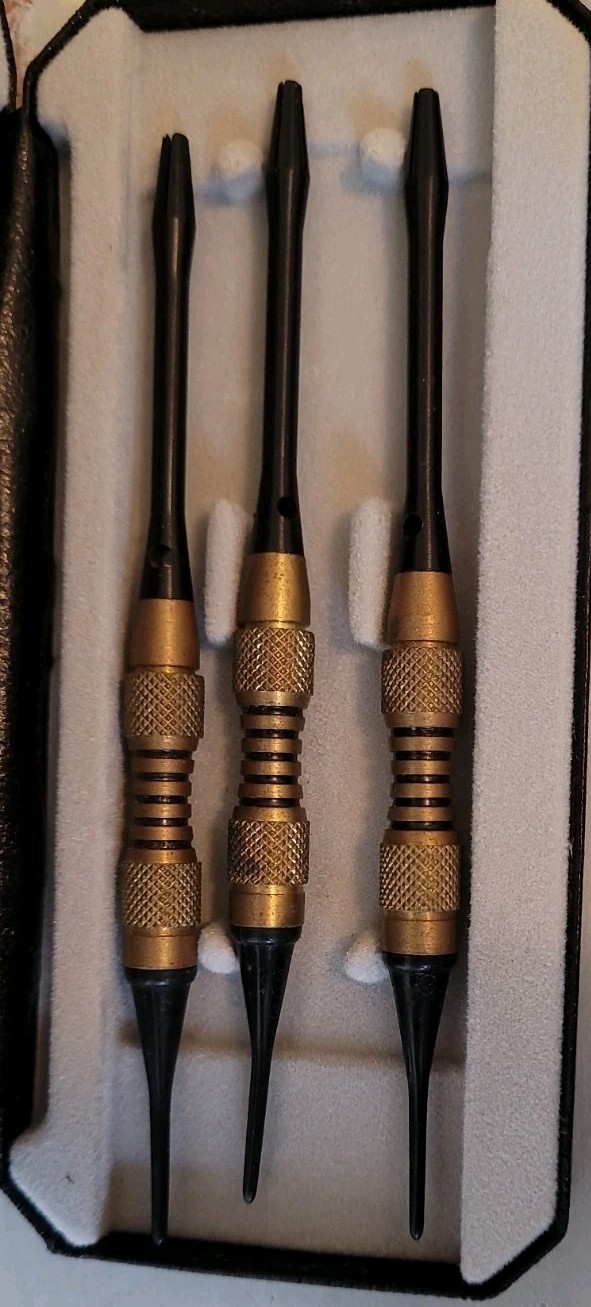 Vintage Stag Dartcraft British Made Dart Set. Pls See Notes***