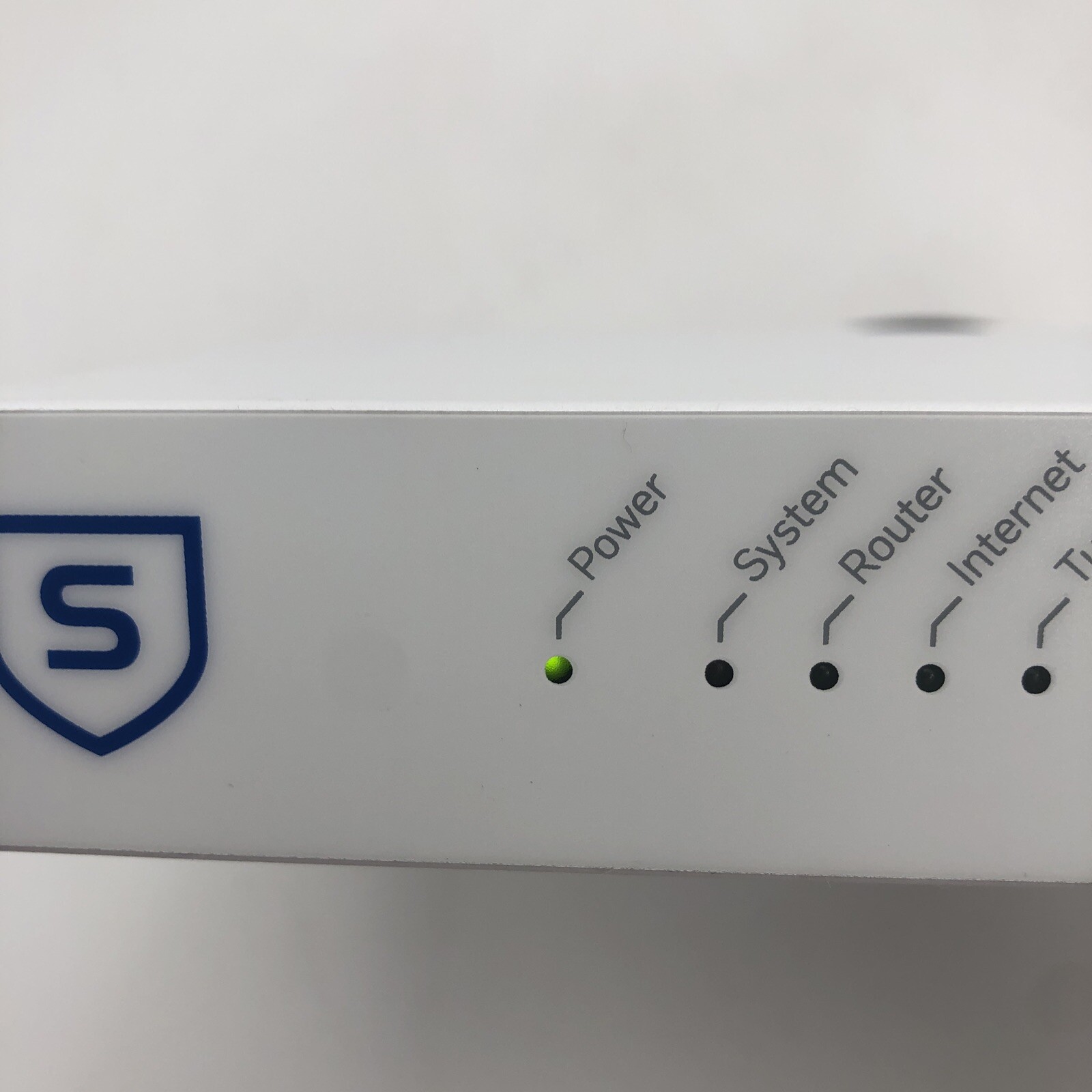 Used Sophos RED 15 Rev.1 Firewall READ B
