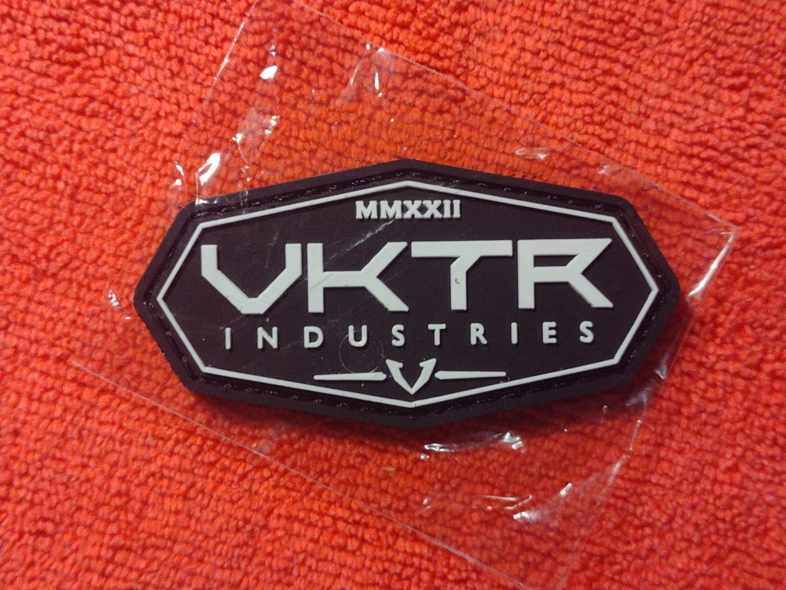 VKTR INDUSTRIES Tactical Morale Patch SHOT-SHOW 2025 PVC H&L NIP Gas Piston AR