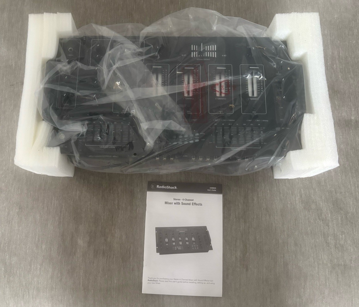 RadioShack - 4-Channel USB DJ Mixer W/Effects - Crossfader - EQ Controls UNUSED