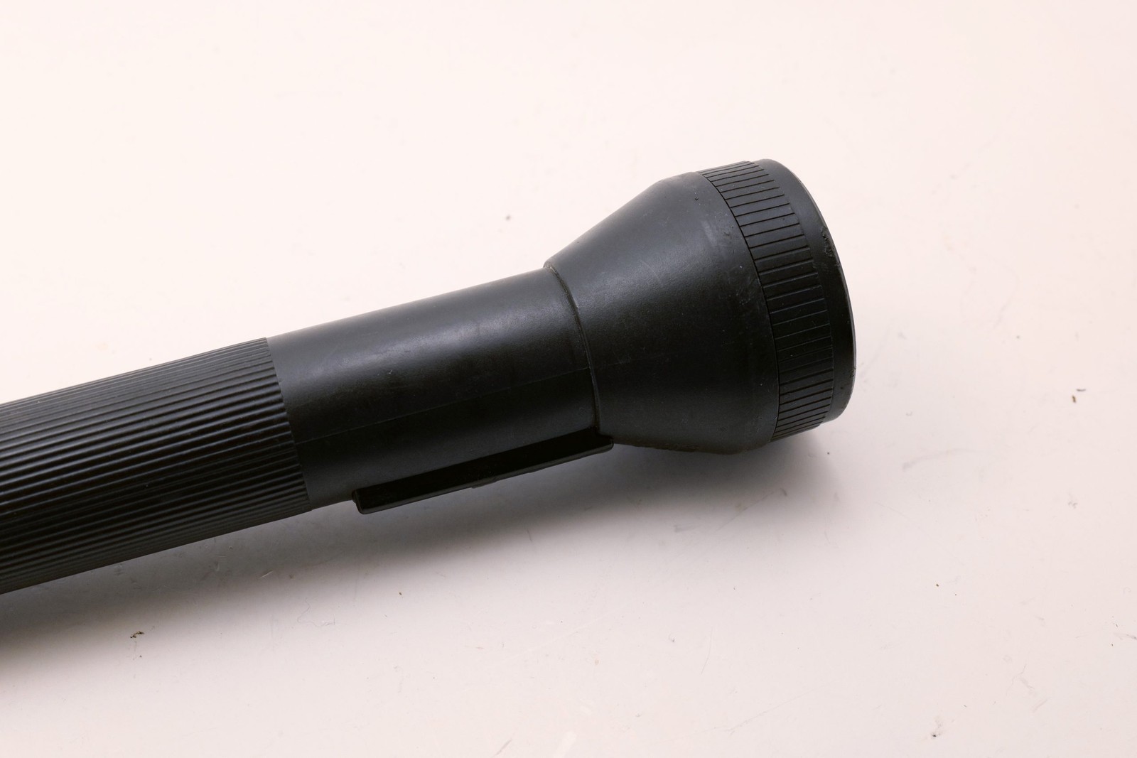 Streamlight 20XP LED Flashlight Handheld For Parts Not Working