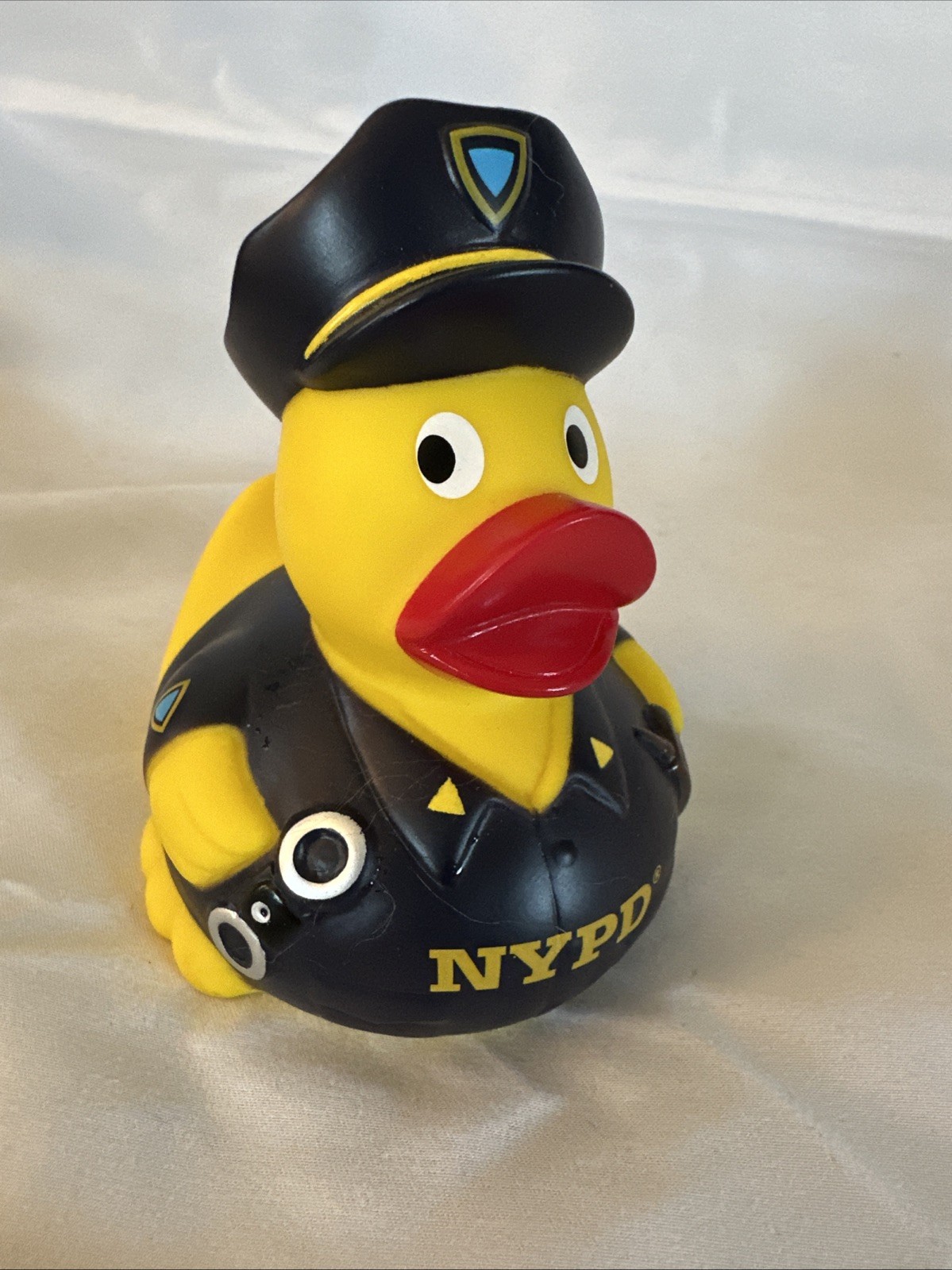 NYPD CITY OF NEW YORK POLICE DEPARTMENT YELLOW PATROLMAN DUCK WALKIE TALKIE