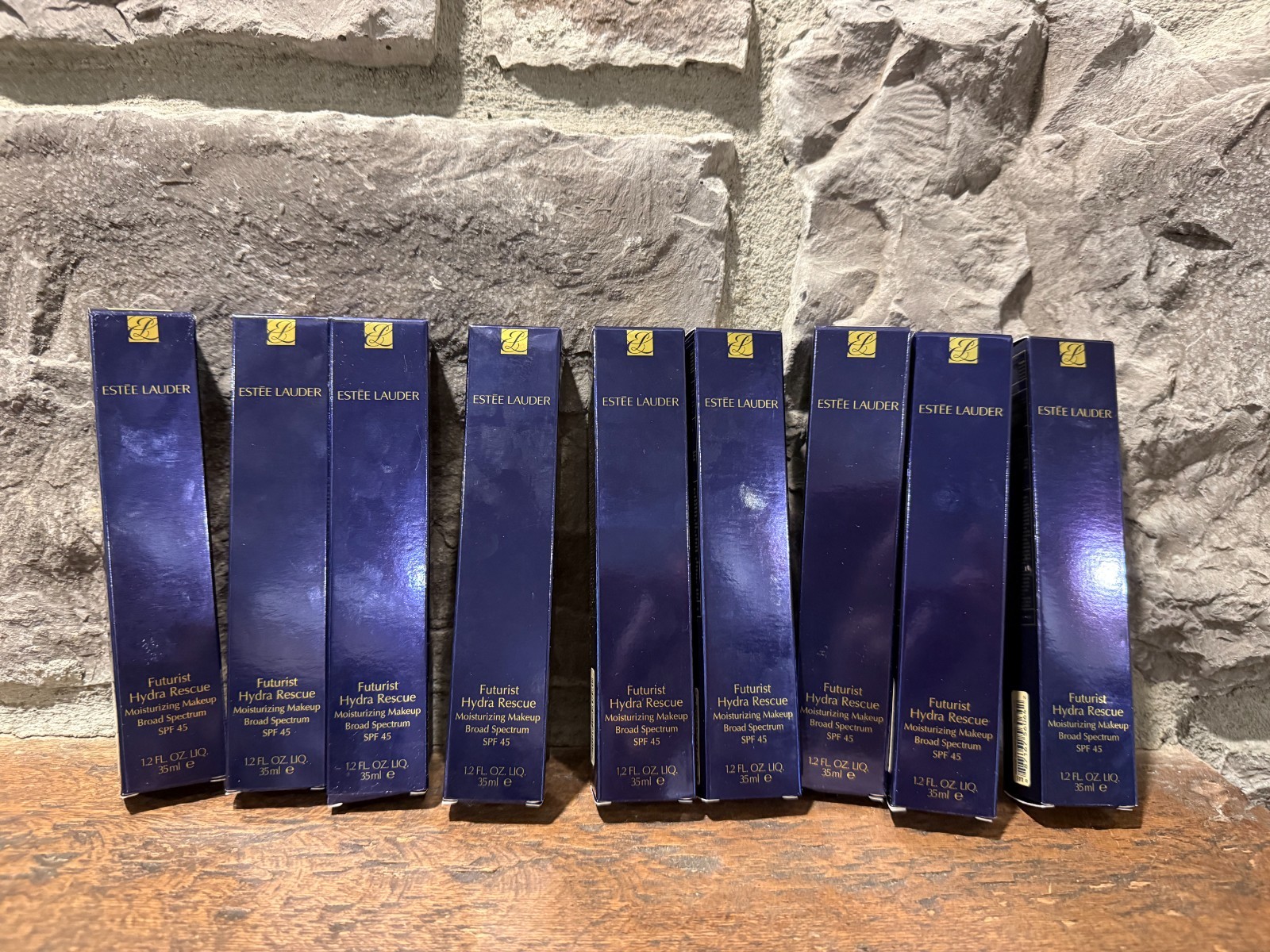 Estee Lauder Futurist Hydra Rescue Moisturizing Makeip 35ml 🩷 Choose Your Shade