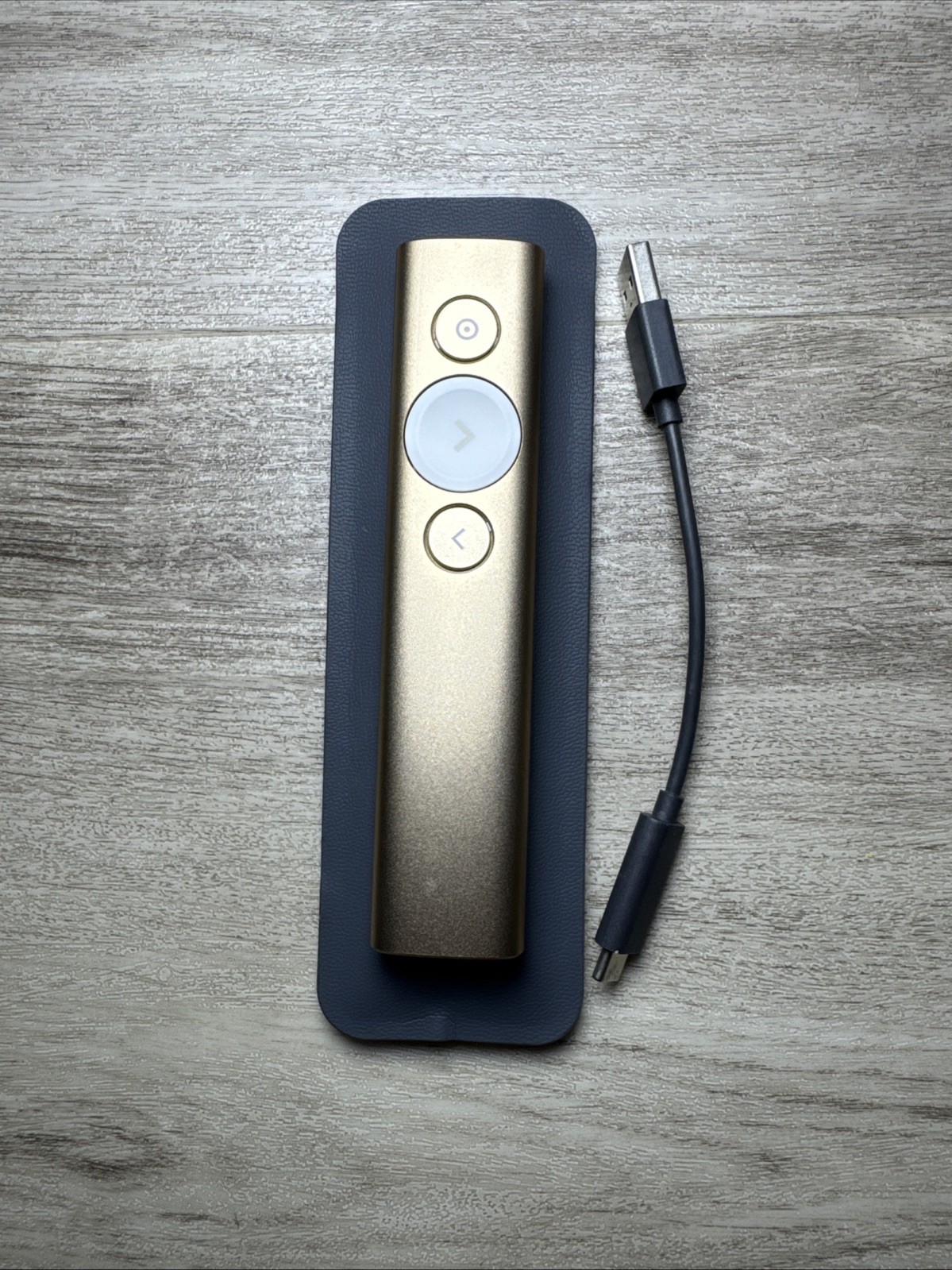 Logitech Spotlight Presentation Remote - Gold 910-004860 NO RECEIVER
