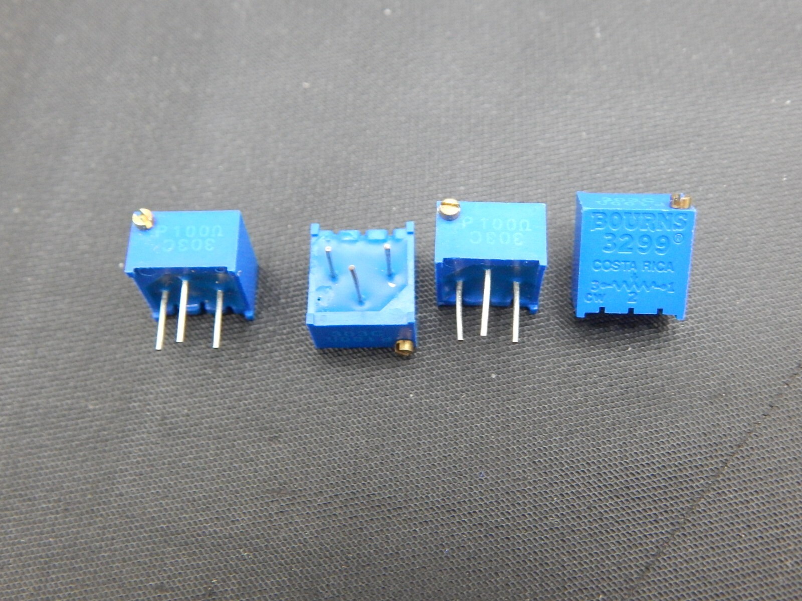 BOURNS 3299P-1-101 TRIM RESISTOR TRIMMER 100 Ohm 3299P-001-101 - LOT OF 4 PIECES