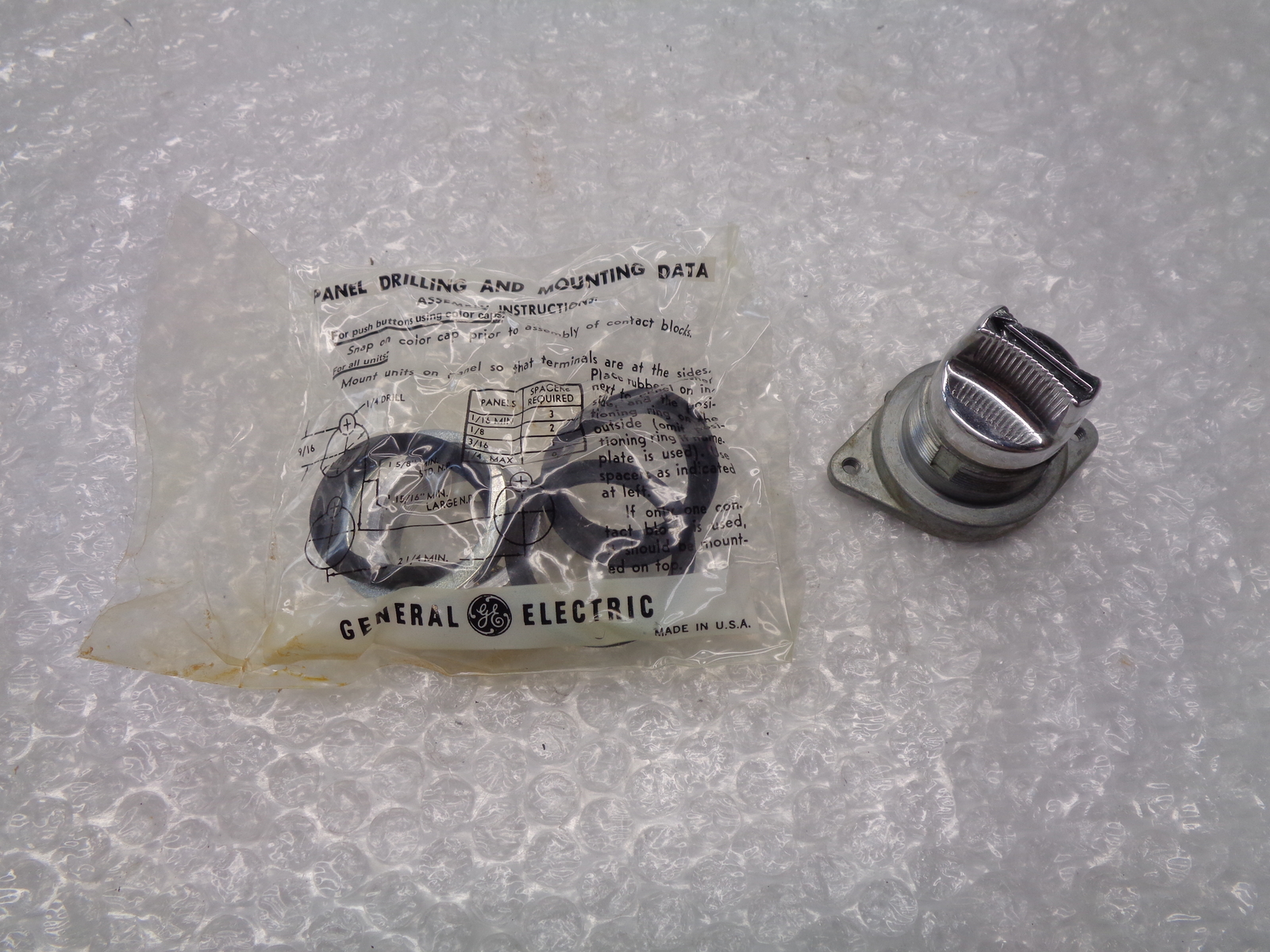 GENERAL ELECTRIC CR2940US200G SELECTOR SWITCH NSMP