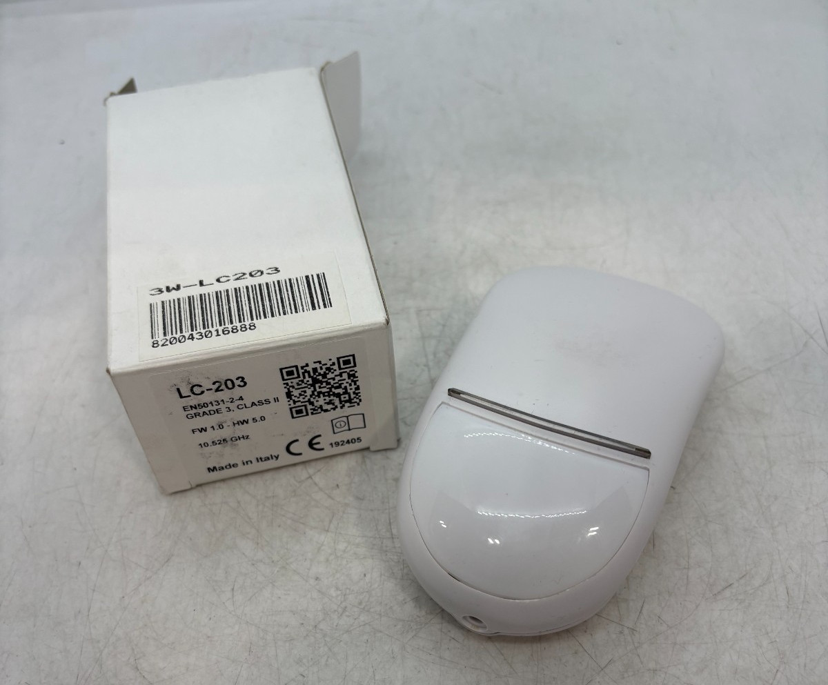 DSC LC-203 Dual-Technology motion detector FAST FREE SHIPPING b