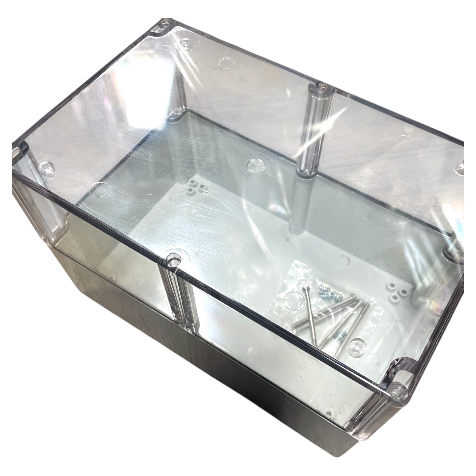 Wiegmann S250160 Enclosure, Open Box, Polycarbonate, 9.75x6.25x6, MISSING SCREW