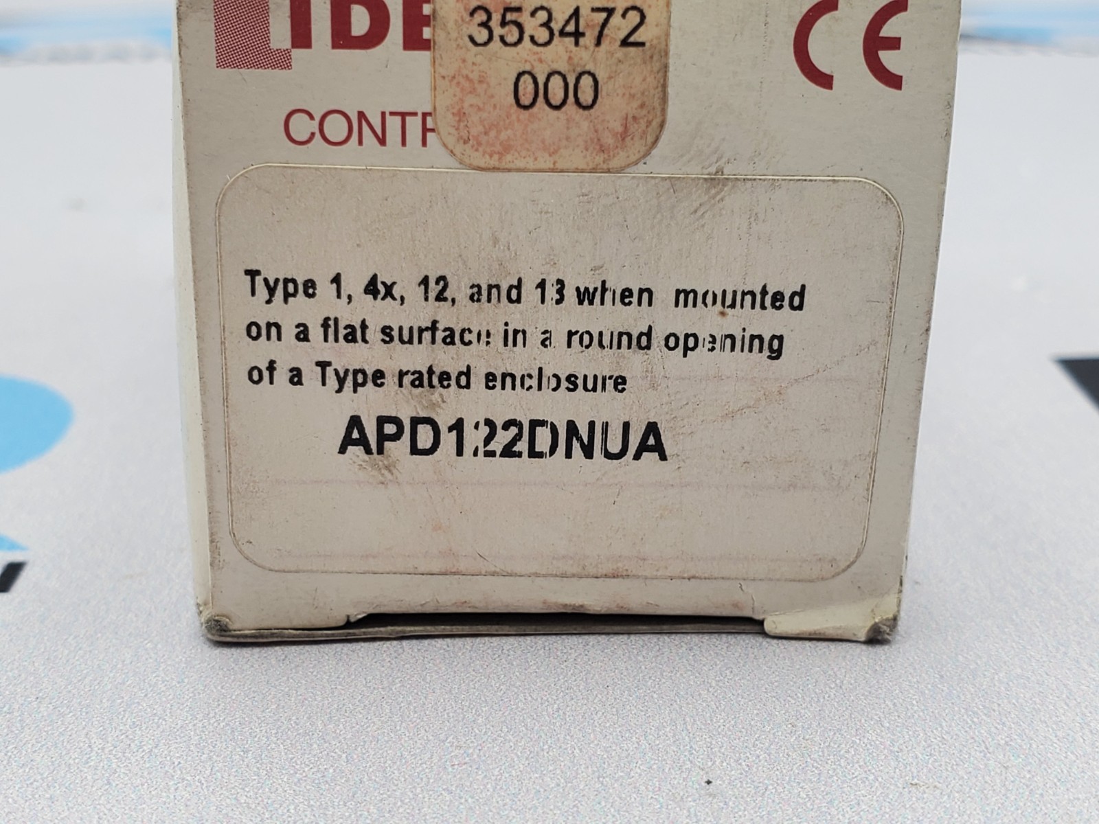 IDEC APD122DNUA Panel Mount Indicator