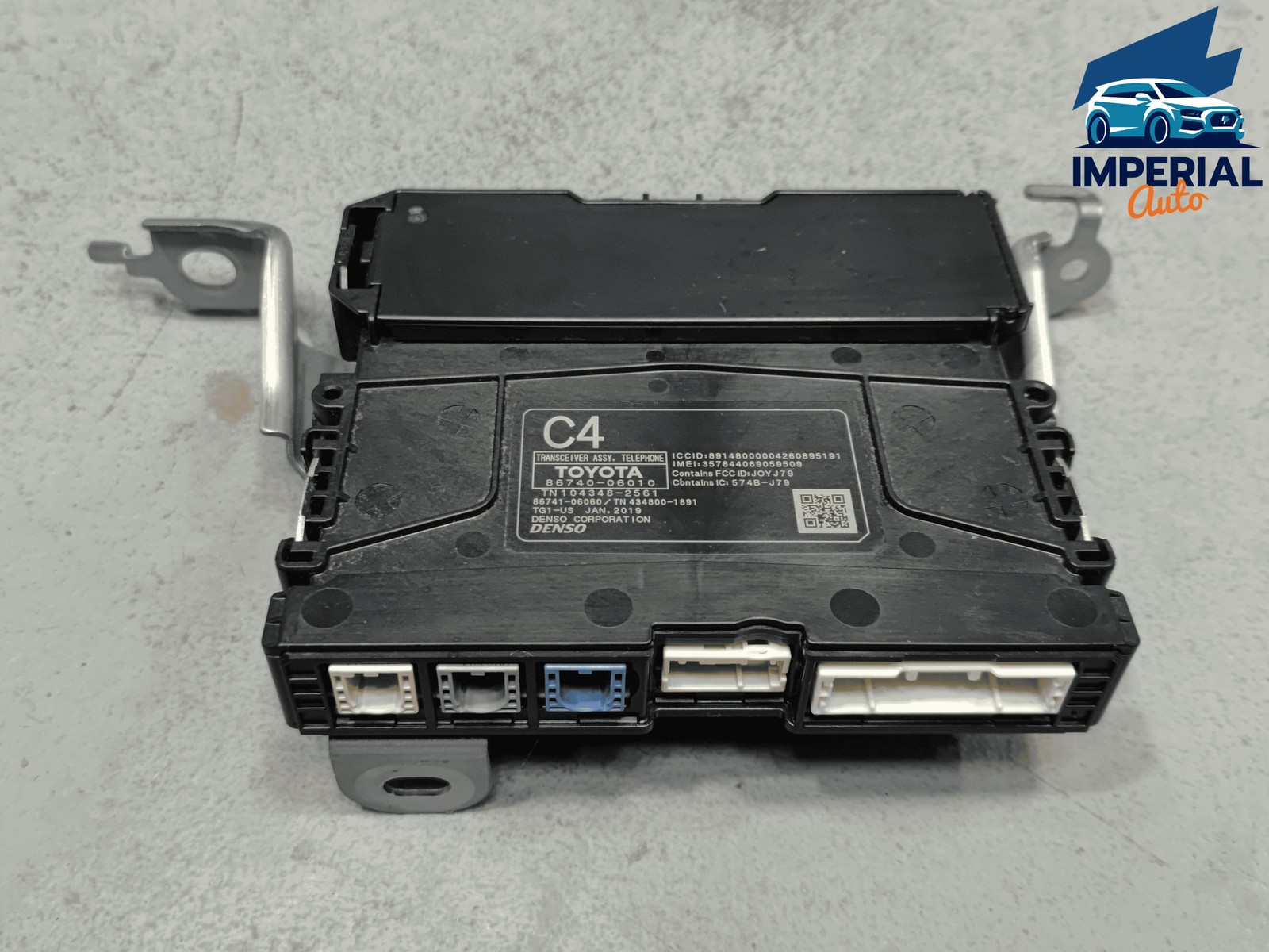 2018-2020 Toyota Camry Telephone Transceiver Communication Denso Module OEM