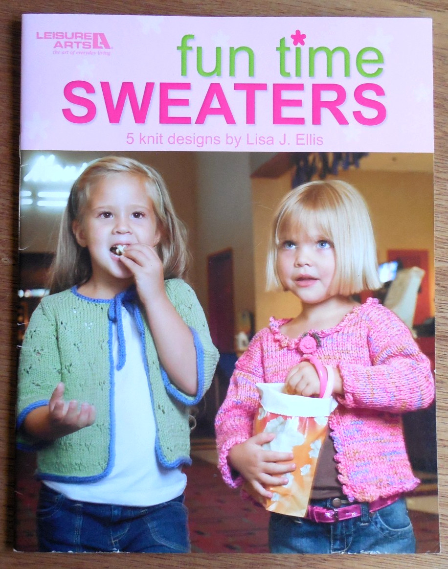NEW  2009 Leisure Arts "Funtime SWEATERS" Booklet with 5 Knit Designs  sz 2-10