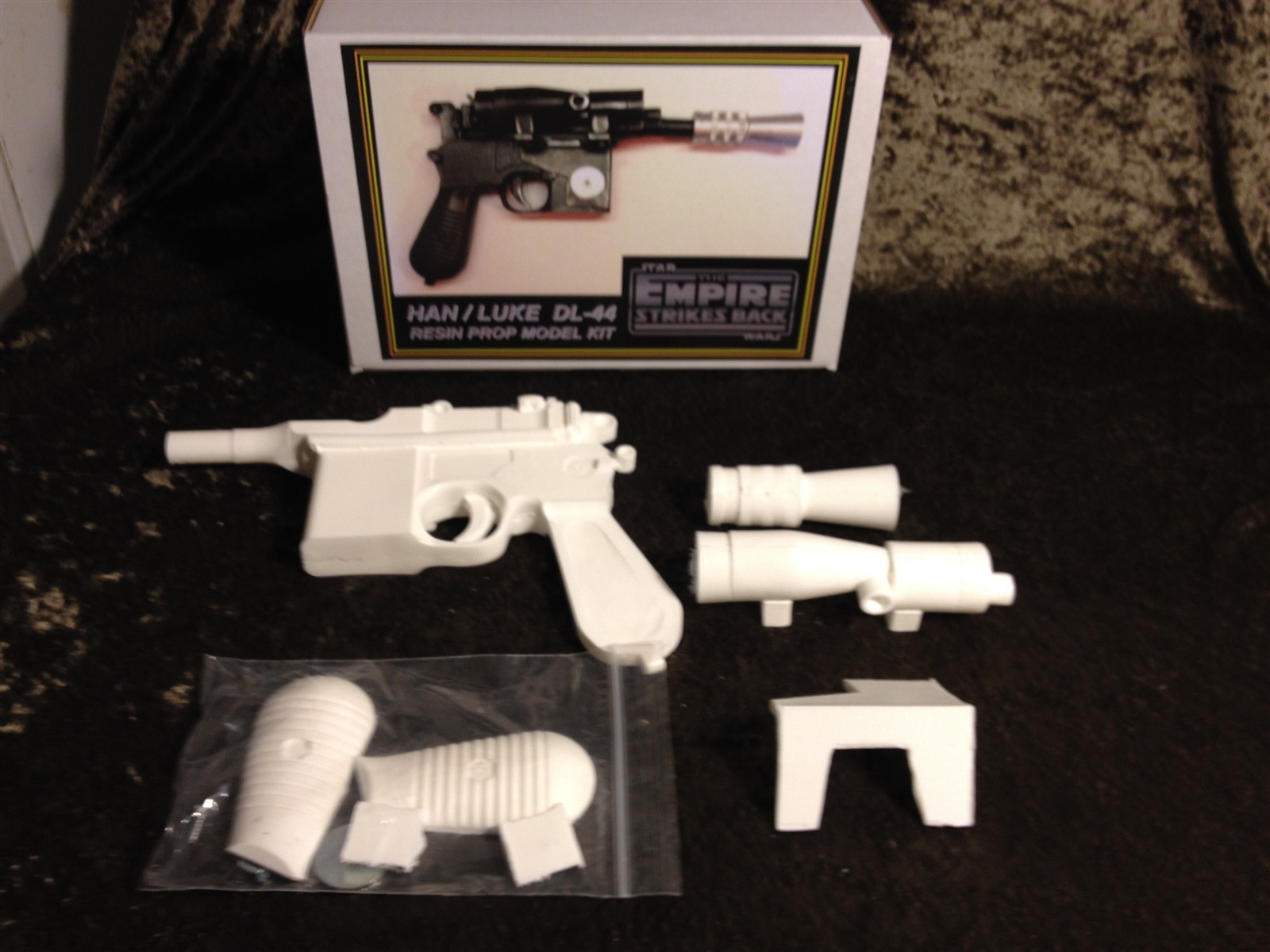 Star Wars ESB Han Solo DL-44 Blaster Resin Prop Model Kit