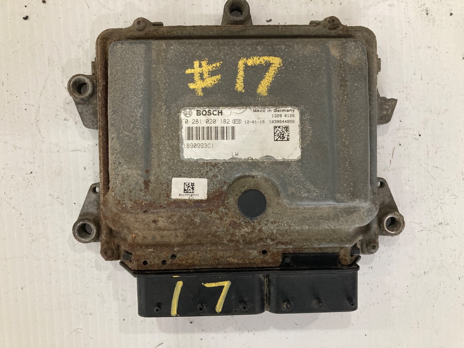 International 1890993C1 Engine Control Module, Bosch, 0281020182, FREE SHIPPING