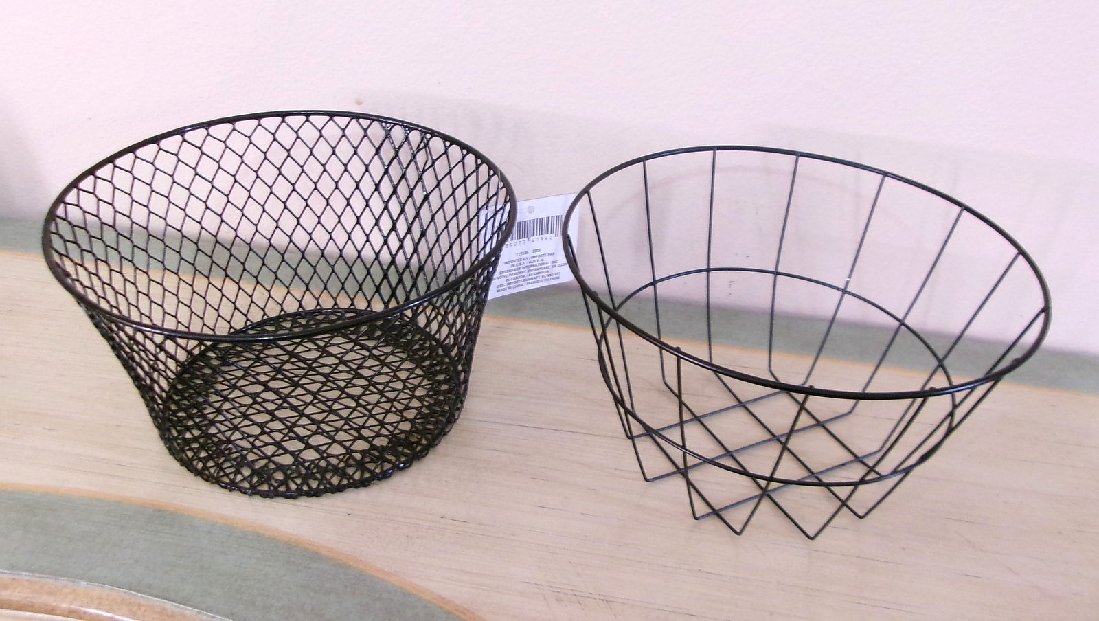 Basket Wire Black Holder Organizer Round 2 PIECE NEW