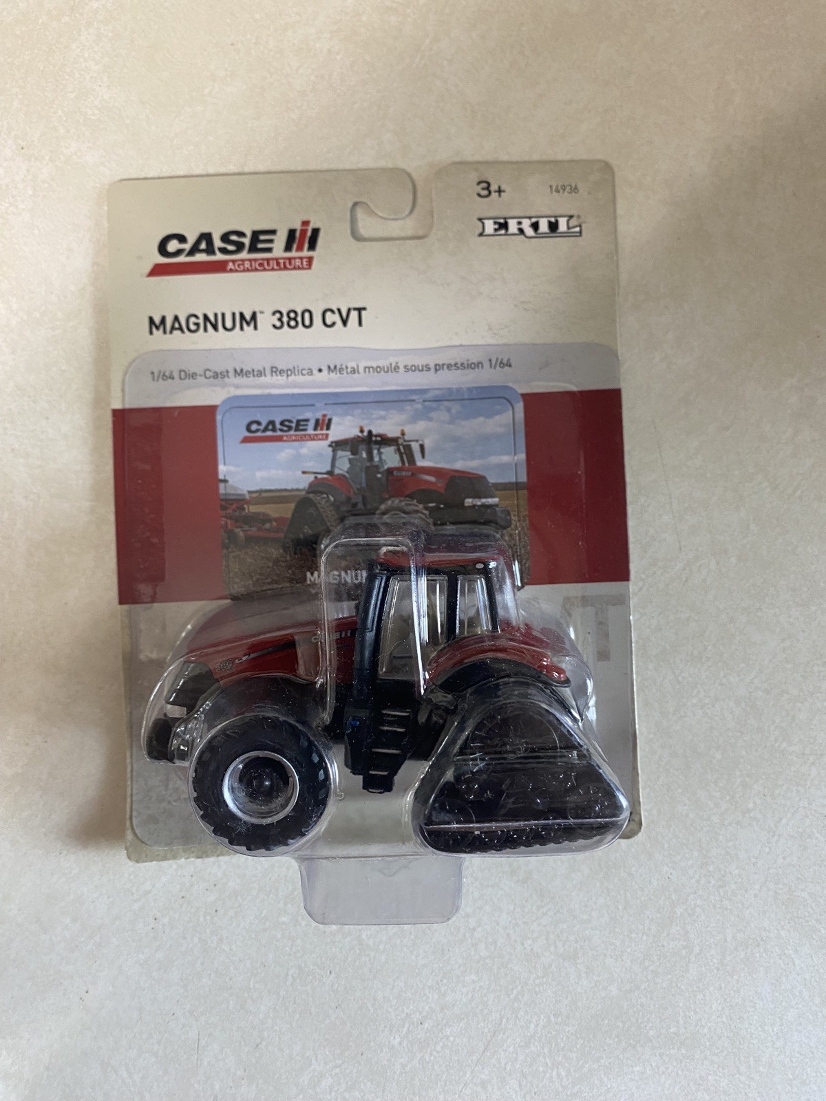 1/64th Scale Case Magnum 380 Cvt  Tractor Rear Tracks Ertl