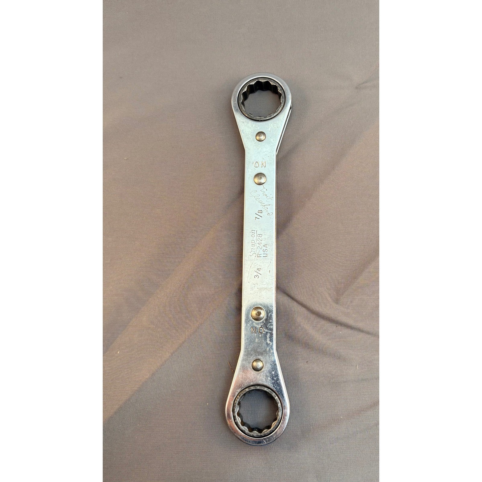 Snap-on R-2428 Ratcheting Box Wrench 3/4 x 7/8 12-Point USA Made Chrome Tool