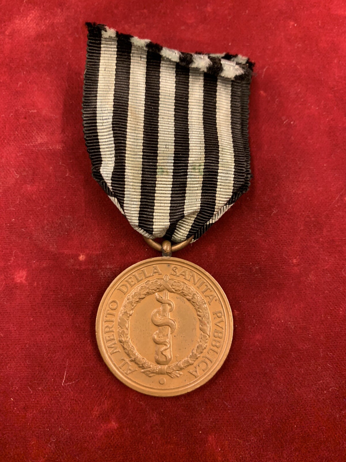 2021 - V.E. Medal III King of Italy "Al Merito della Sanità Pubblica" - R Mint