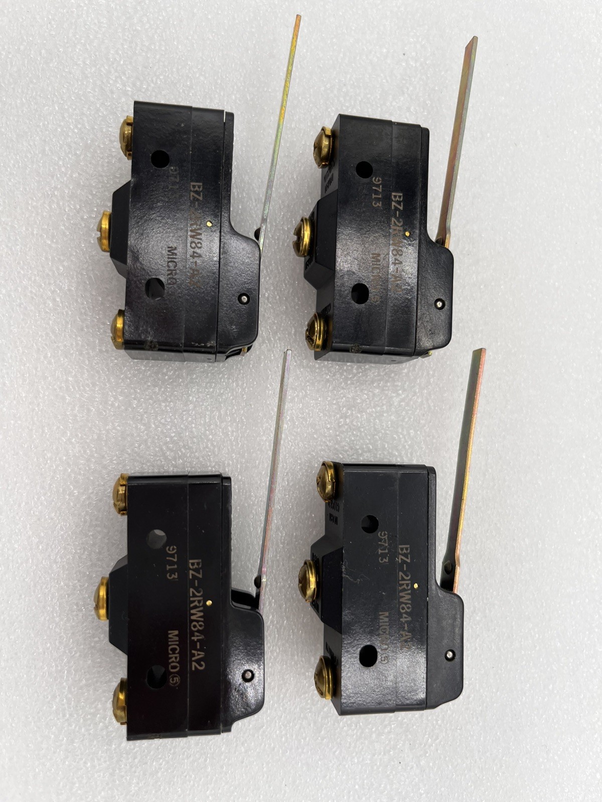 [SET of 4] Honeywell BZ-2RW84-A2 Basic/Snap Action Switches 15A@125 250 480VAC
