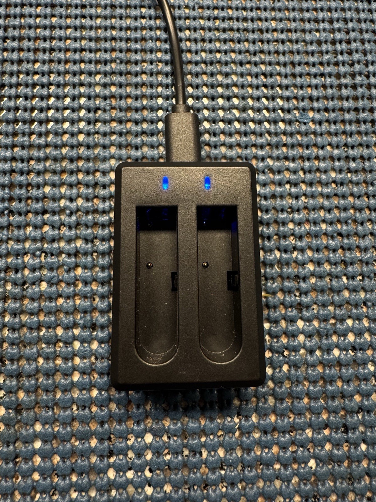 NP40 Double Charging Dock Micro USB for Camera NP40 1500mah