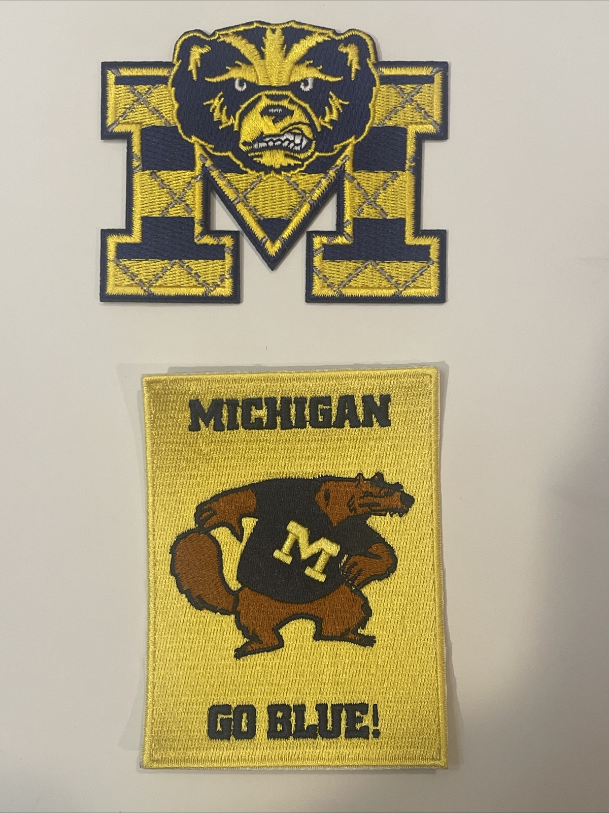 (2) University Of Michigan Wolverines Embroidered Iron On Patches Patch Lot