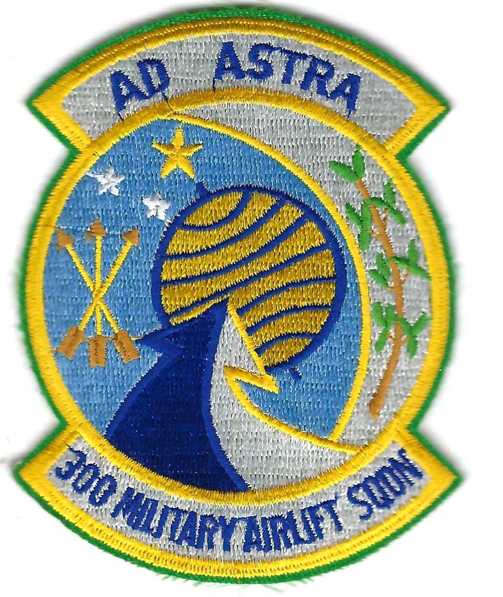 PATCH USAF  300TH MILITARY AIRLIFT SQ MAS CHARLESTON  AFB JT-51