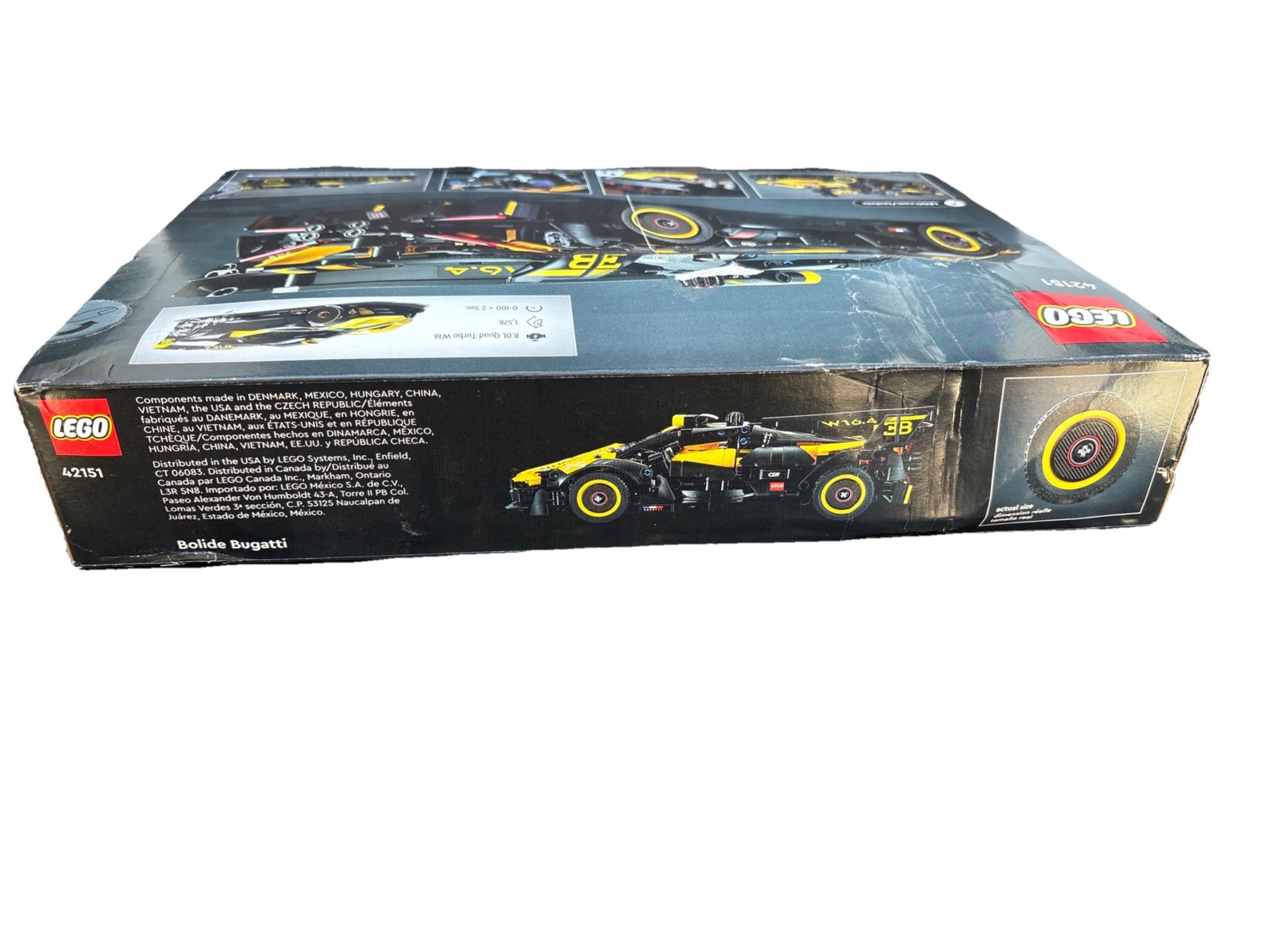 LEGO 42151 Technic Bugatti Bolide 905pcs New Box Damage
