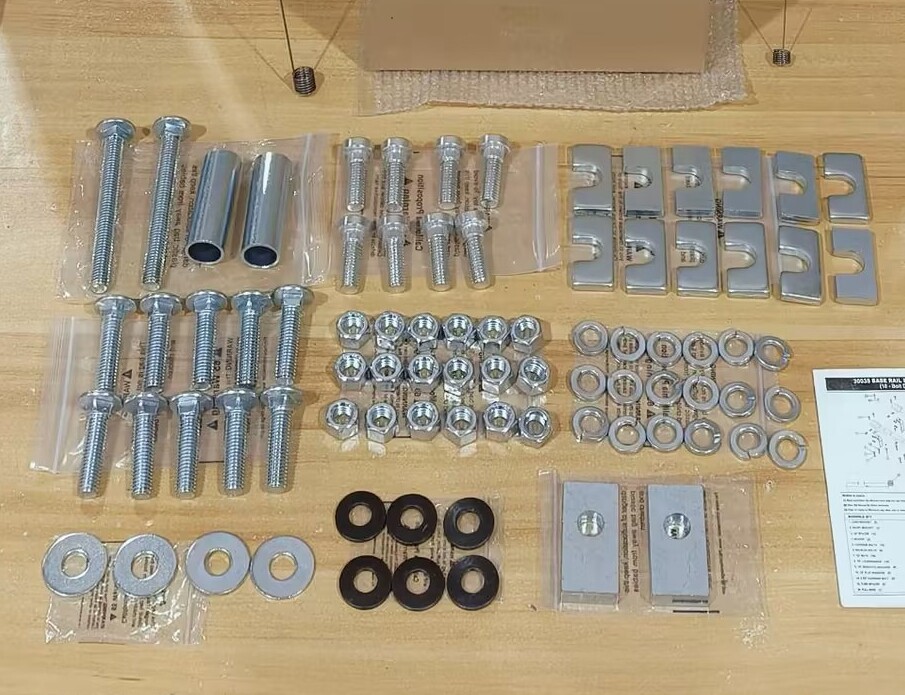 Universal 5th Wheel Hardware Kit, 58058 Installation Hardware (10 - Bolt Design)
