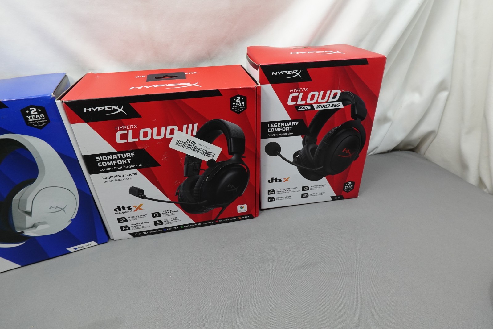 (4) HYPERX GAMING HEADSETS BUNDLE AS-IS ***NOT-WORKING*** FOR PART ONLY !!!