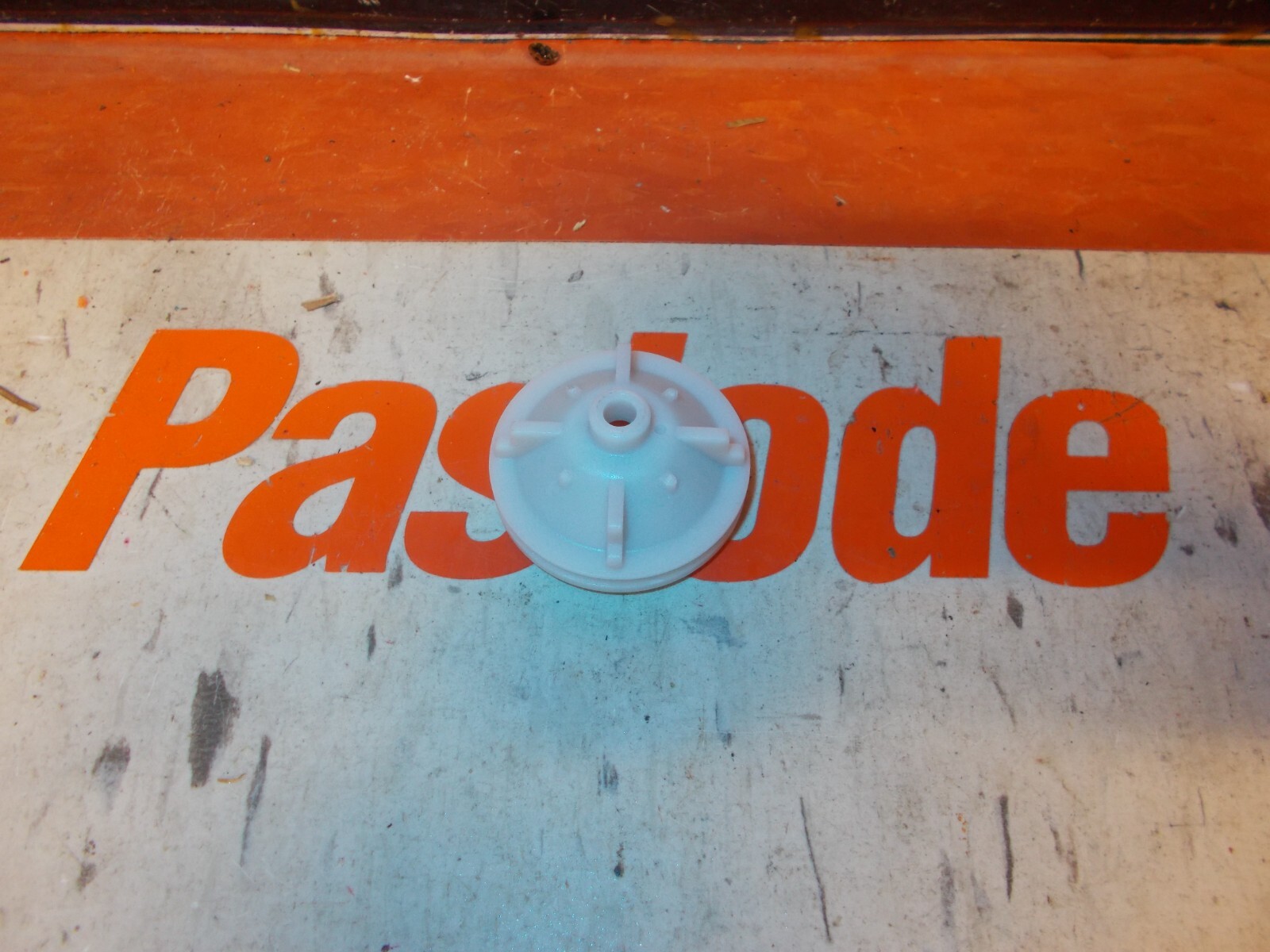 AUTHENTIC Paslode 500454 POST, MAIN VALVE II (5000) F-350S F250S-PP F325C PSN100