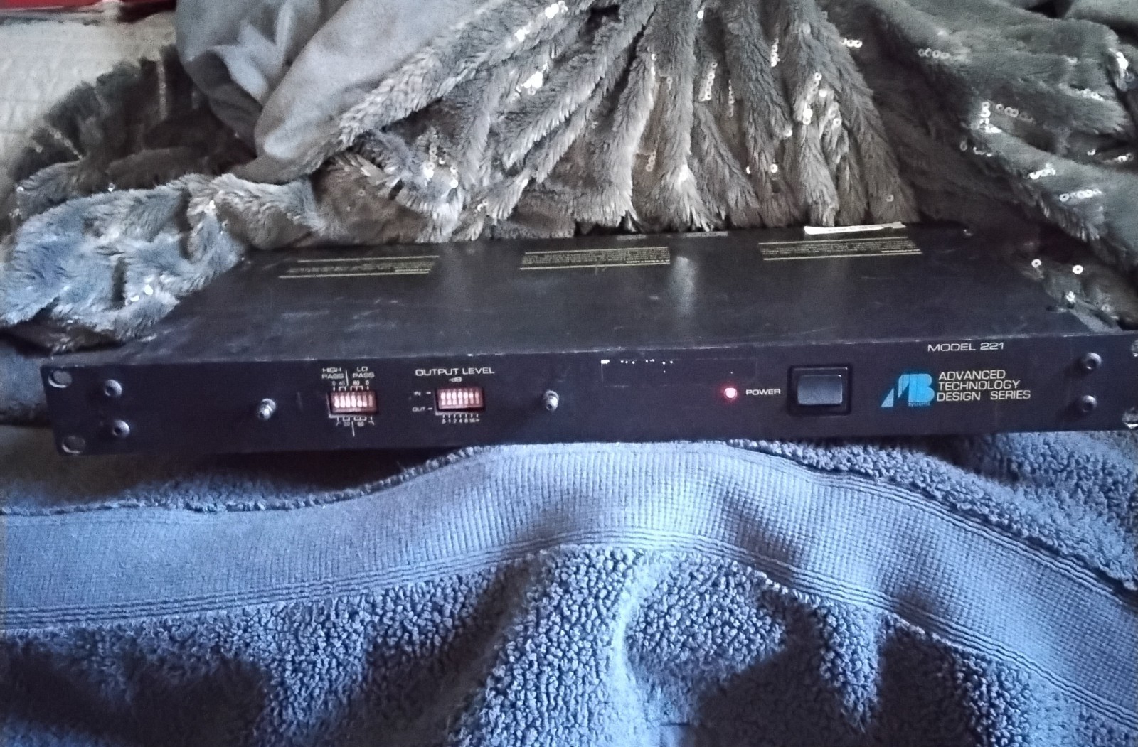Advanced  Technology Design Series Model 221 Power Amplifier
