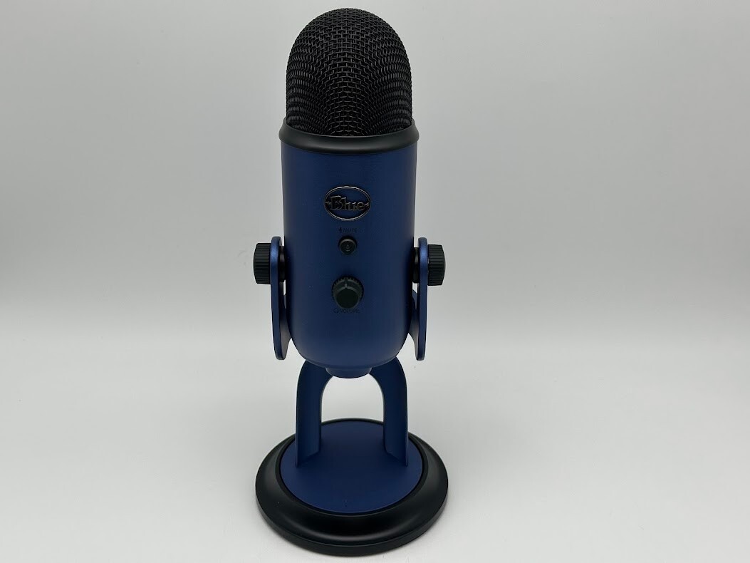 Logitech for Creators Blue Yeti USB Microphone - Midnight Blue
