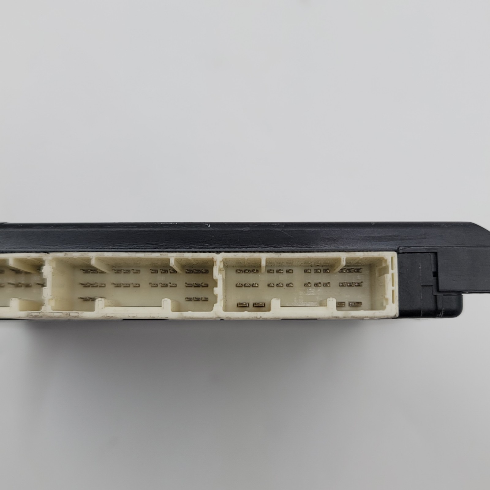 2014 2015 LEXUS IS250 MULTIPLEX NETWORK BODY CONTROL MODULE ECM ASSEMBLY