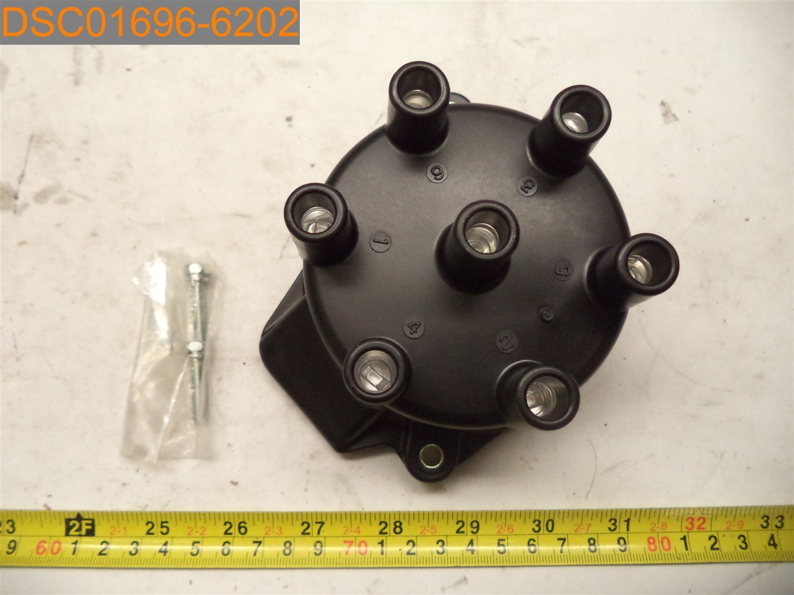 Car Quest 803 1 630 Distributor Cap CAE1717 195580103415