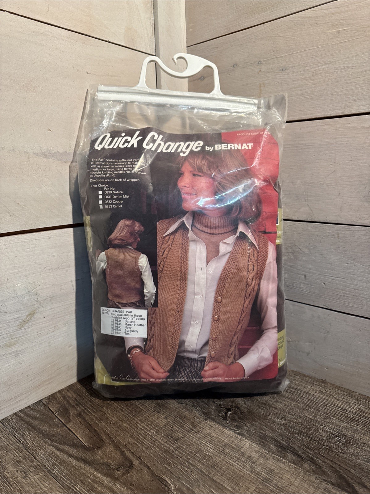 VTG NEW Bernat Quick Change Vest Kit Burgundy OSFM Yarn Instructions