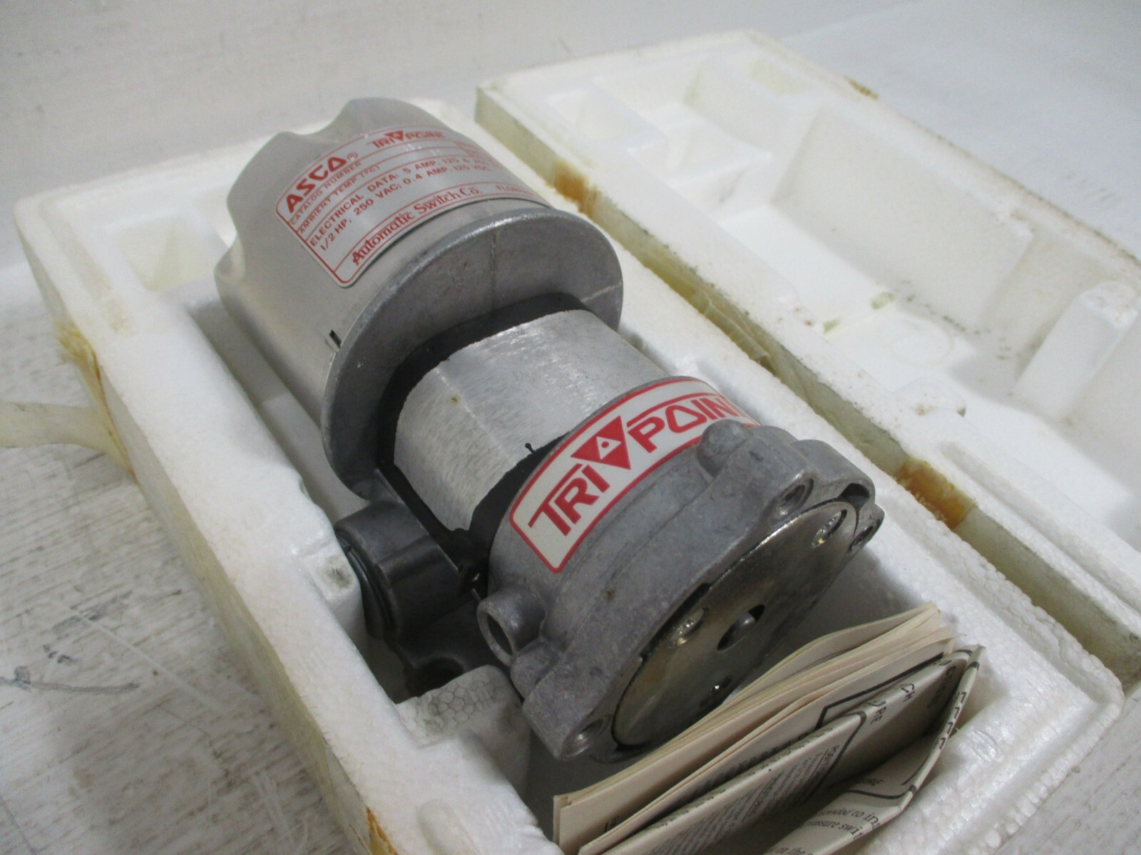 NEW ASCO SB21A Tri-Point Pressure Switch Automatic Switch Co. SB21-A