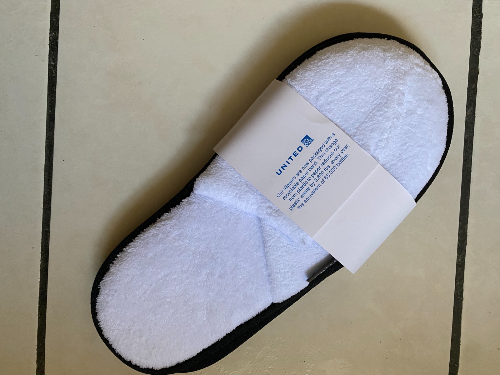NEW! United Polaris Business Class Slippers - Terry Cloth White W/Black Trim