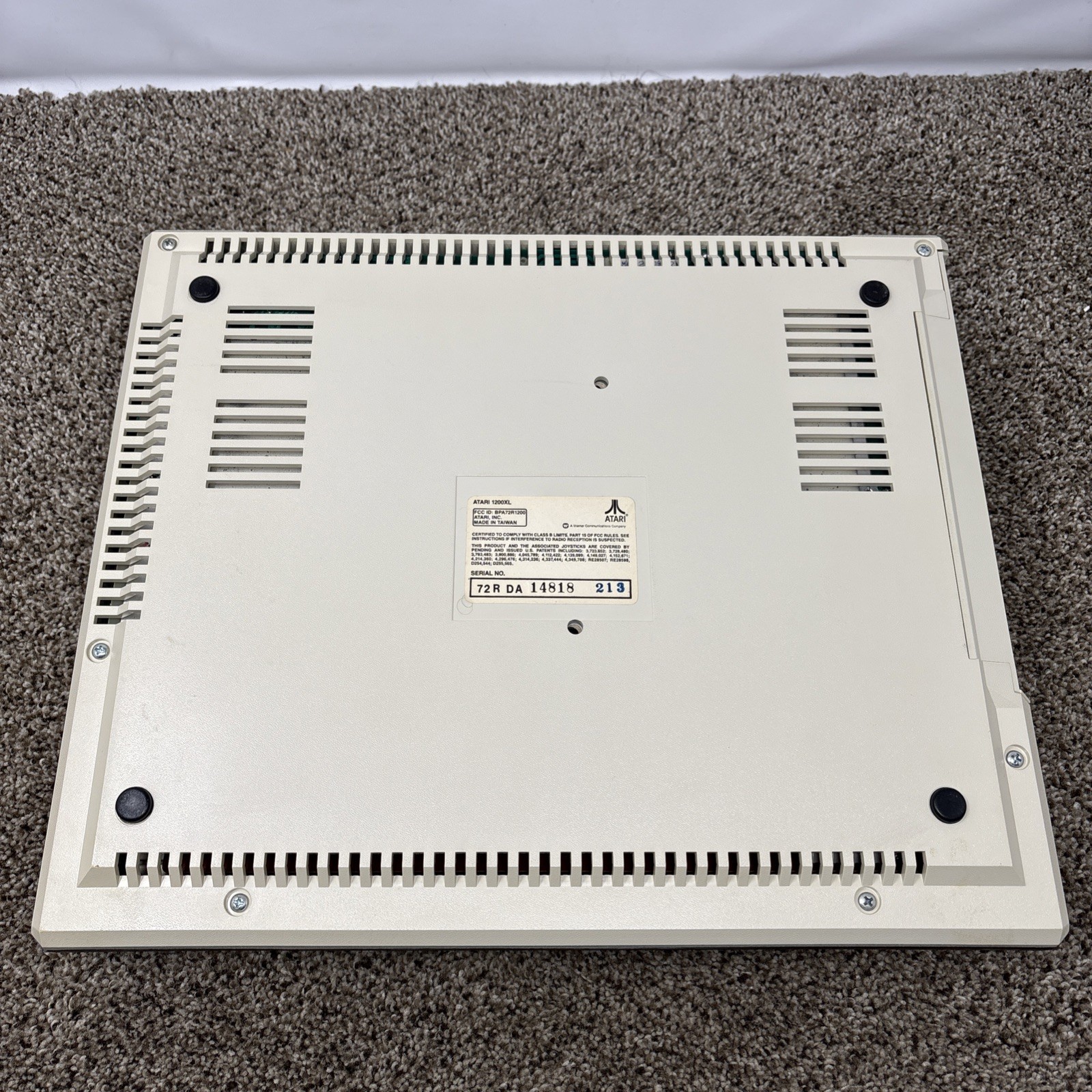 ATARI 1200XL Vintage Home Computer Tested And Working With Original Box