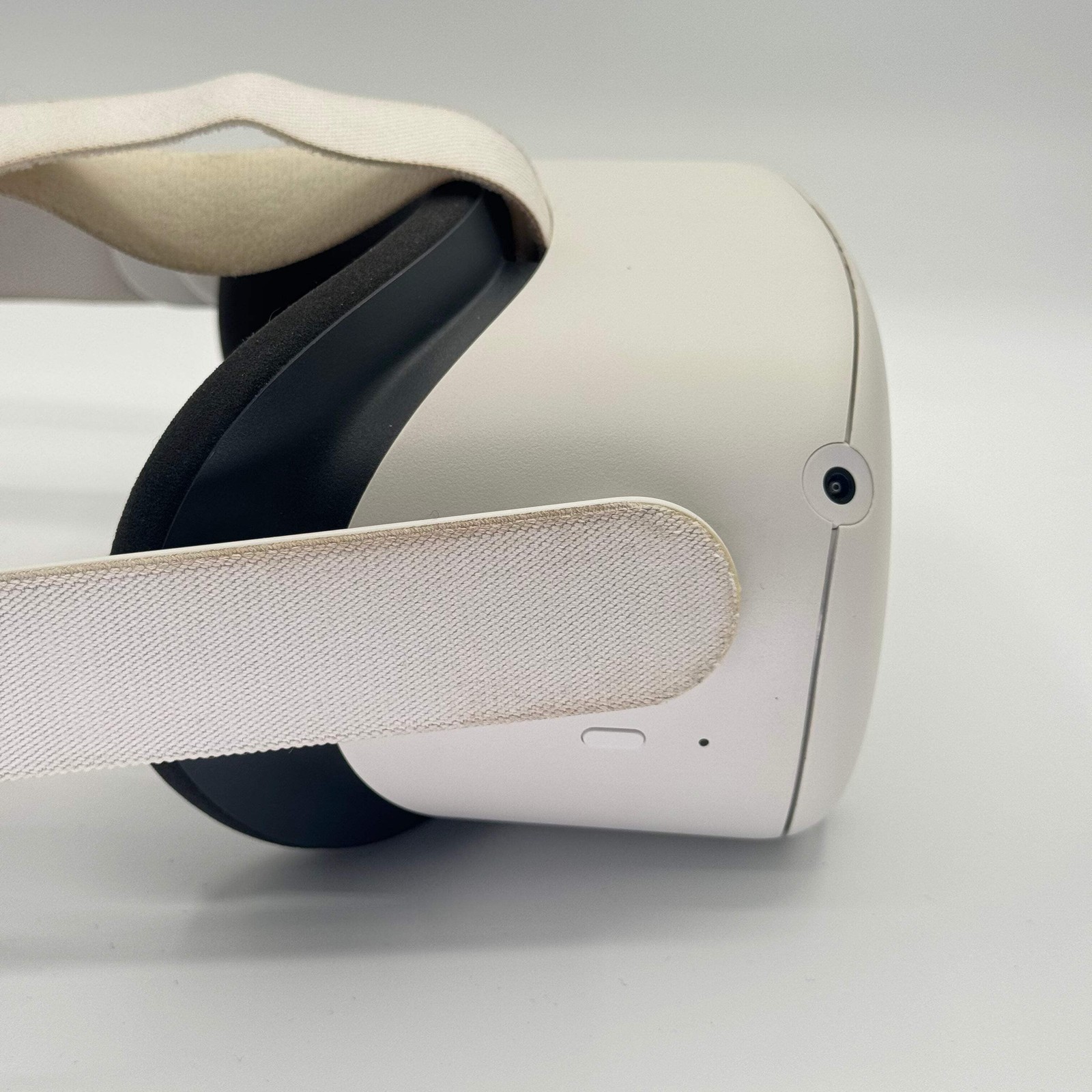 Meta Quest 2 KW49CM VR Headset 64GB White