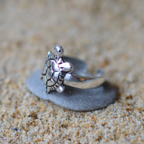 Daily Use Solid Metal Womens Adjustable Turtle Toe Ring White Gold Plated Silver