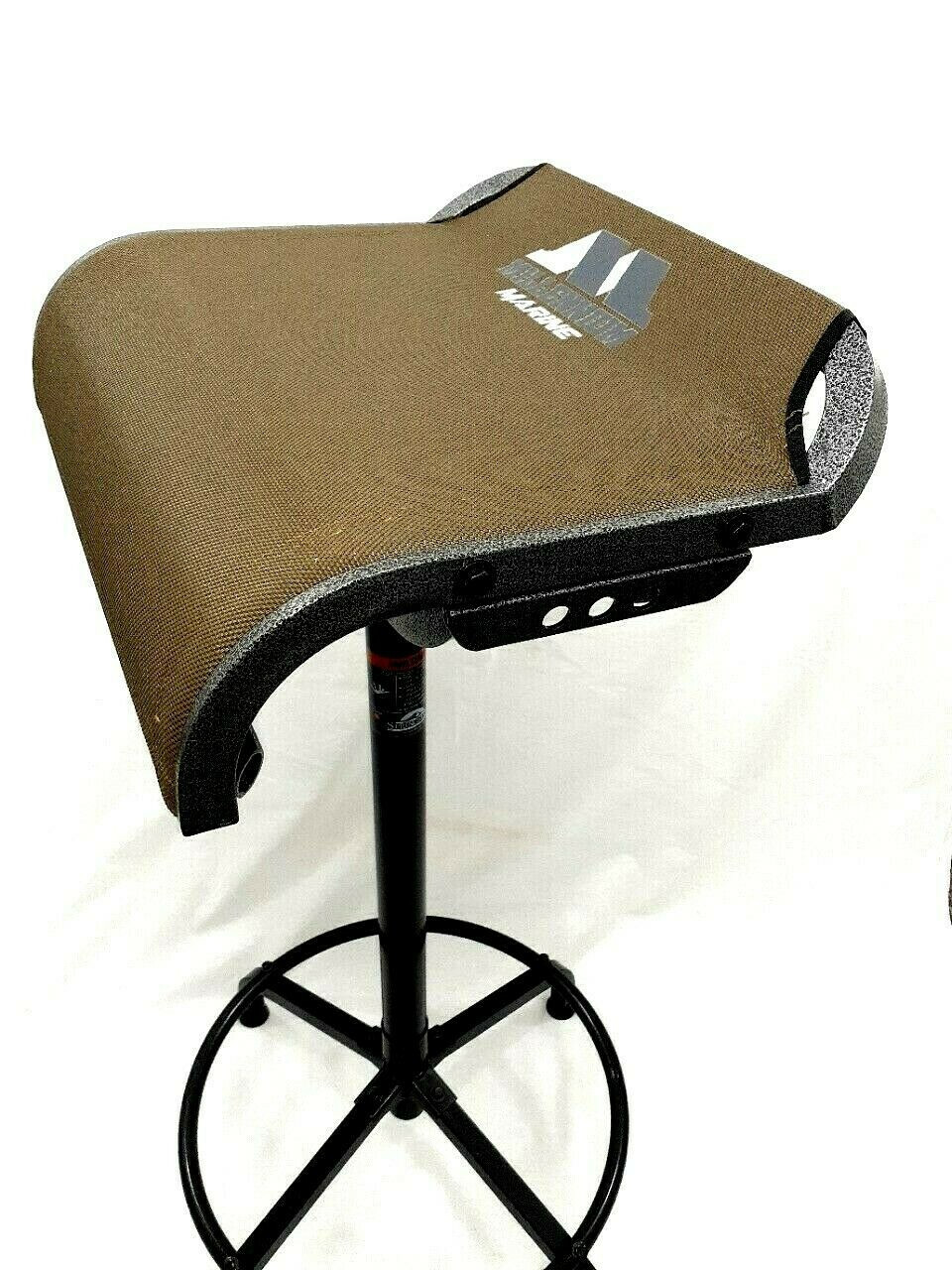 Millenium Cast Seat B200 Green or Grey w/Springfield 25" Post 3/4" Pin & Seat Mt
